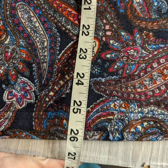 WinWin Paisley Bell Sleeve Tunic Size Small-Medium - Picture 14 of 14